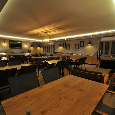 Club Sema 3* מרמריס